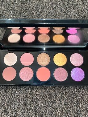 Mothership IX: Huetopian dream palette